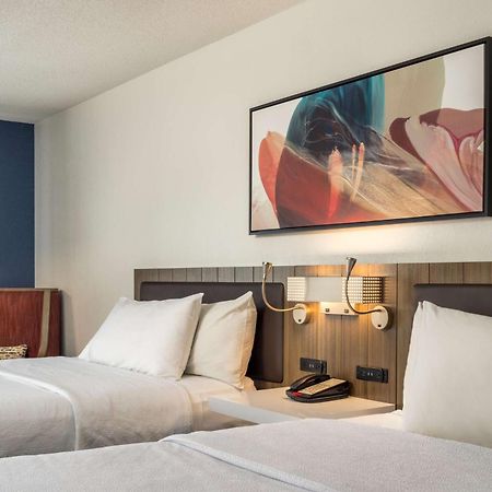Hilton Garden Inn Oakbrook Terrace Luaran gambar
