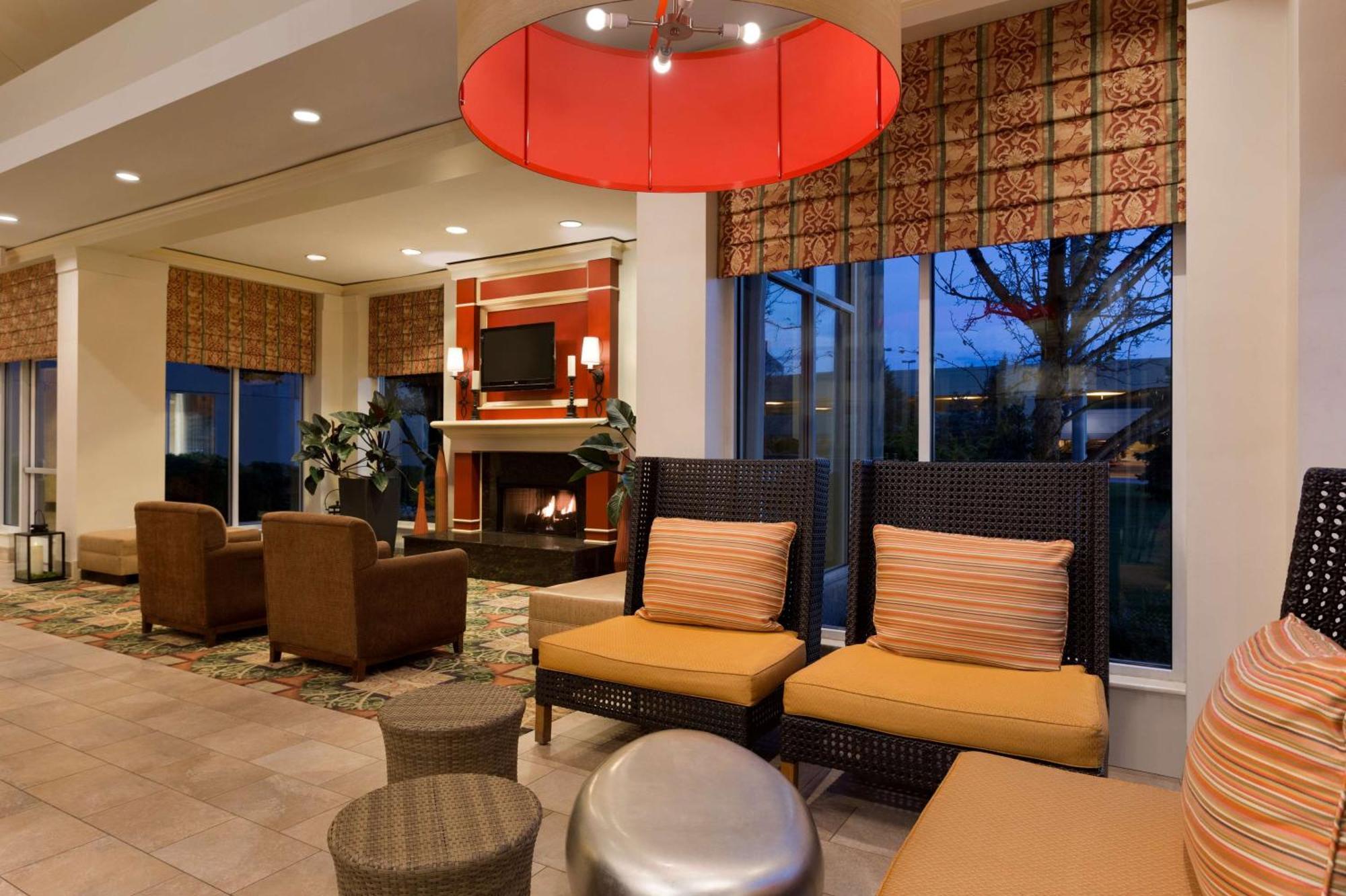 Hilton Garden Inn Oakbrook Terrace Luaran gambar