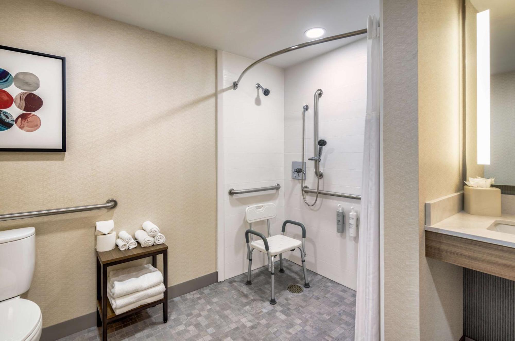 Hilton Garden Inn Oakbrook Terrace Luaran gambar