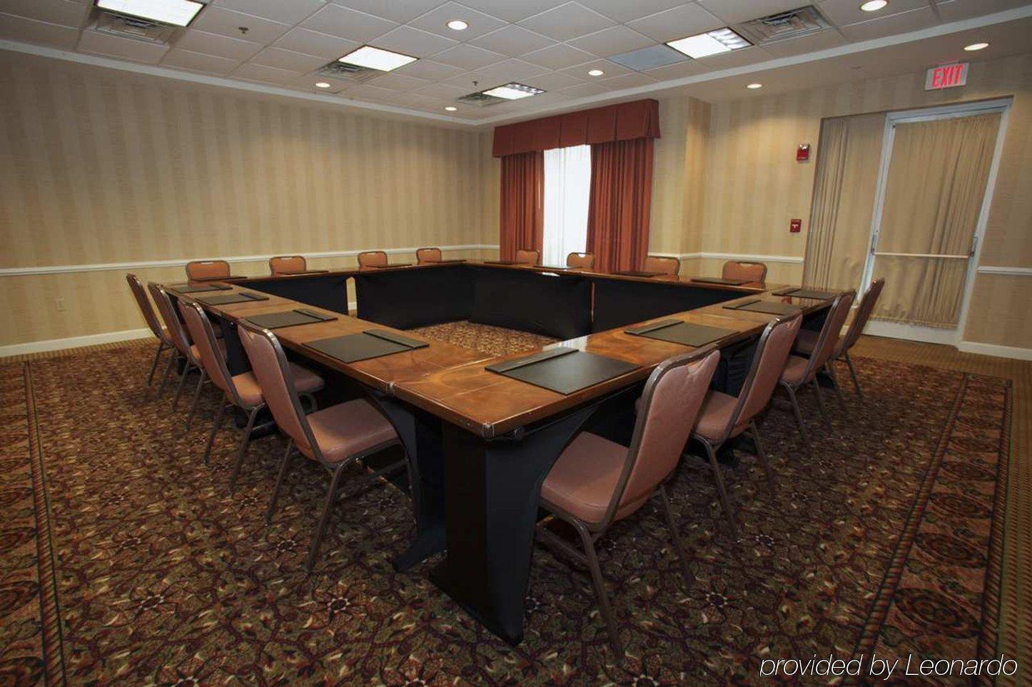 Hilton Garden Inn Oakbrook Terrace Luaran gambar